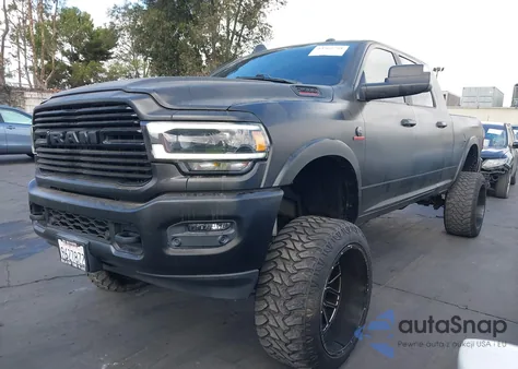 2020 Ram 2500 Laramie 4X4 6'4 Box from USA, damaged, VIN 3C6UR5NL7LG151383